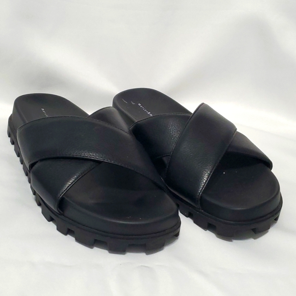 Slides Mercer & Madison sz 8
